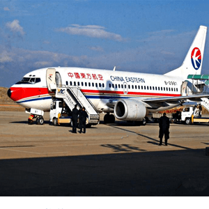 鄂托克旗乌兰航空快运业稳步发展的原因是什么？